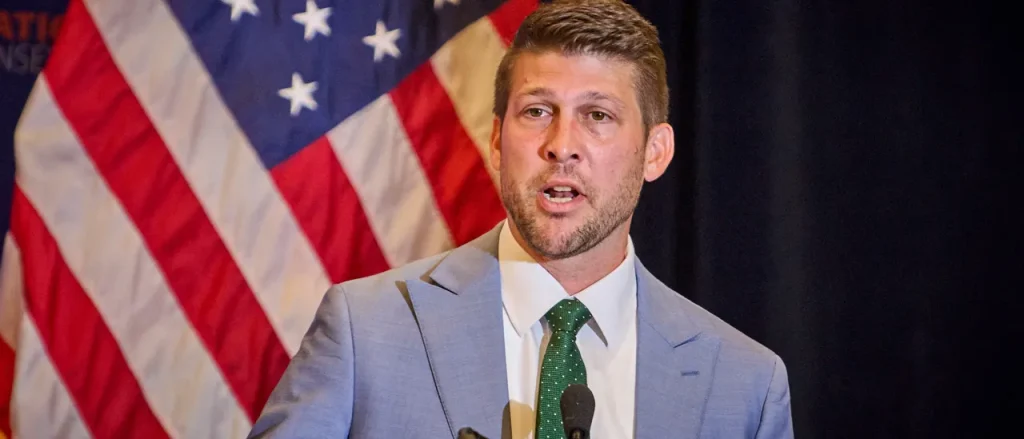 Florida AG Criticizes NFL’s Rooney Rule as ‘Discrimination,’ Warns of Legal Action in Letter to Roger Goodell