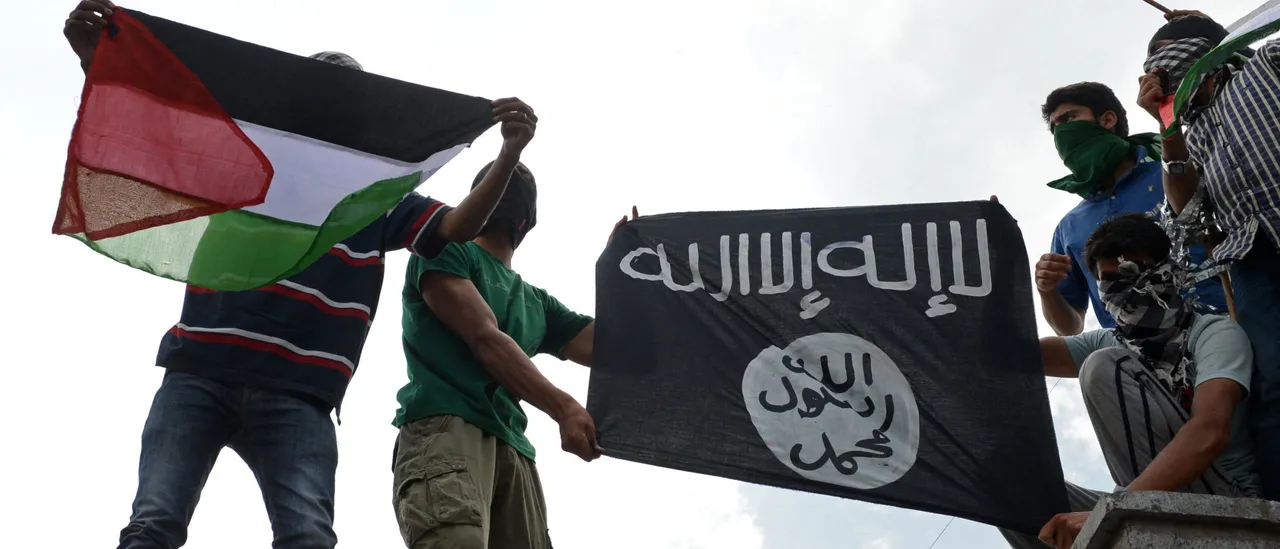 Foreign-Born Terrorists Are Considered as American as You Under US Law