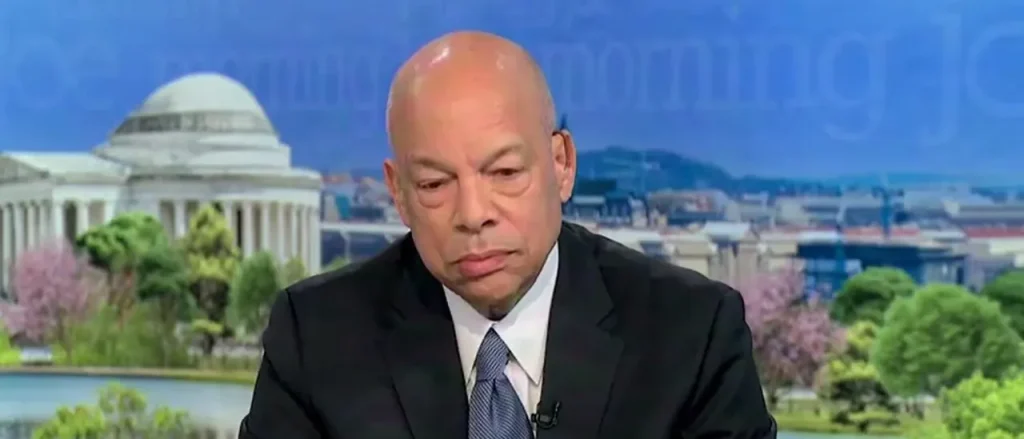 Former Obama DHS Chief Warns That Shutdown 'Insanity' From Both Parties Could Permanently Undermine TSA