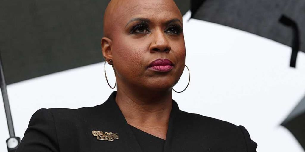 Four Republicans support Democrats in protecting 350,000 Haitians from deportation.