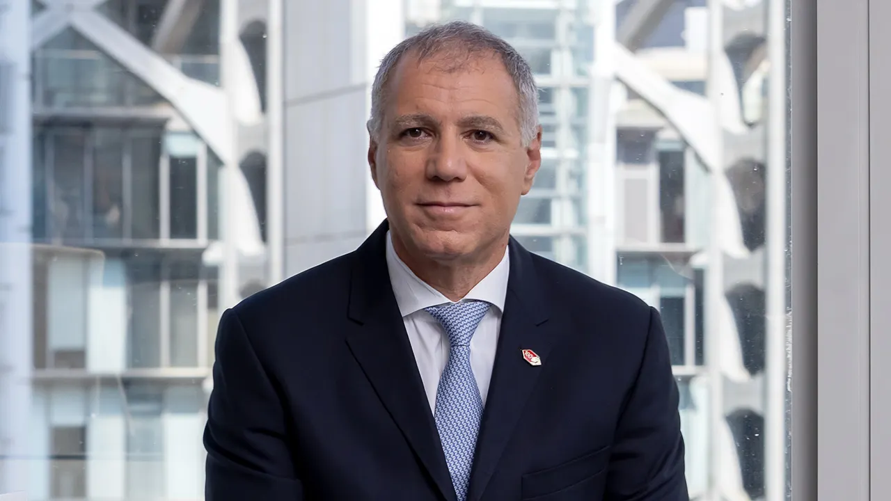 HSBC is exploring potential job cuts because of AI, report indicates