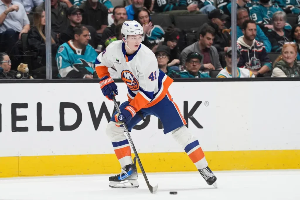 In his first game in Toronto, Islanders' Matt Schaefer is the most sought-after attraction.