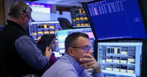 Investors Become Pessimistic Due to Iran Conflict and Issues in Private Credit