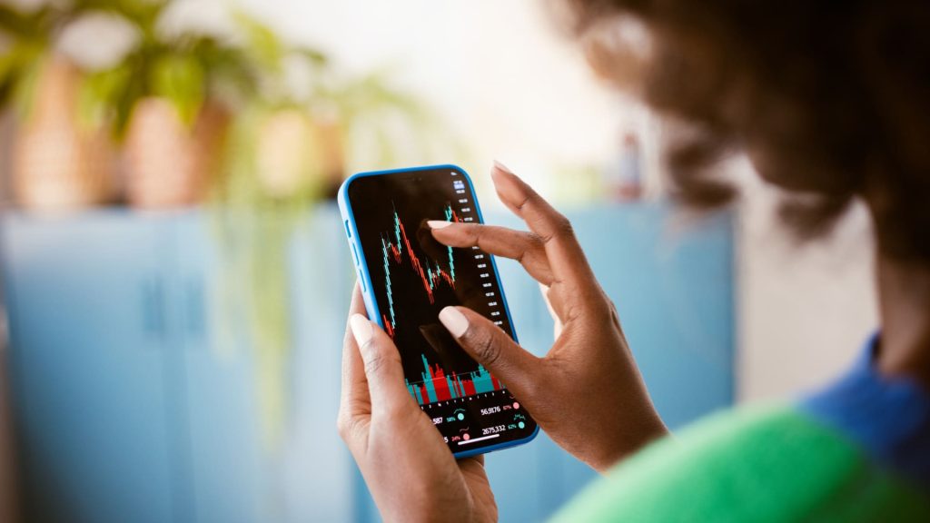 Is it a good idea to invest during the current fluctuations in the stock market? Insights from experts.