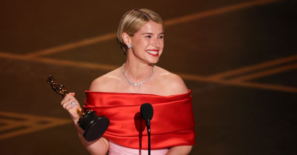 Jessie Buckley Embraces Motherhood in Popular Oscar Speech: ‘I Want to Have 20,000 More Babies’