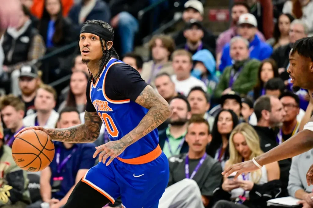 Jordan Clarkson assists Knicks in comeback win against his old Jazz team