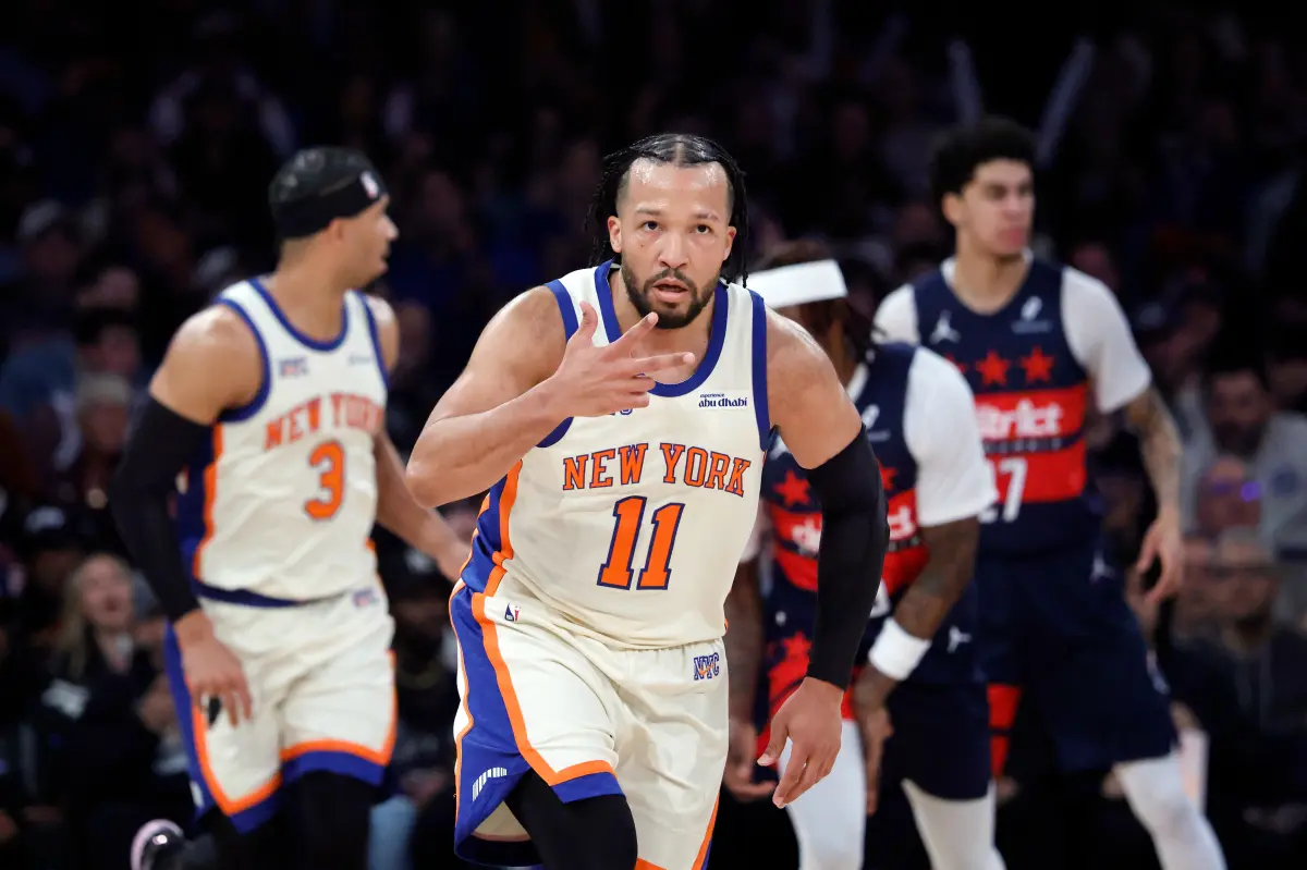 Knicks dominate struggling Wizards as their winning streak extends to six games