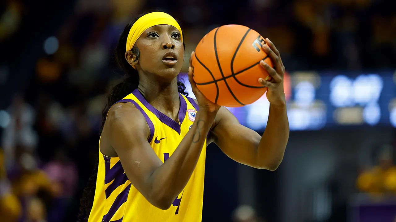 LSU standout Flau'jae Johnson prepares for her last NCAA tournament appearance