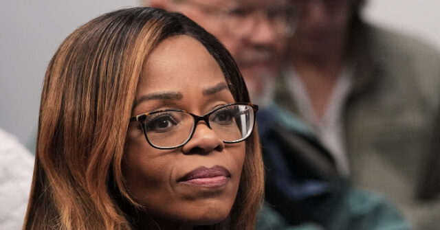 Marie Gluesenkamp Perez Supports the Removal of Sheila Cherfilus-McCormick