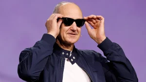 Nearby Glasses app finds concealed smart glasses using Bluetooth signals.