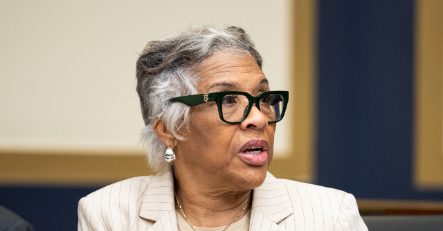 Ohio Democrat's Claim of Kennedy Center Exclusion Disproved After Email Discovered in Spam Folder