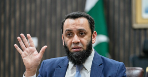 Pakistan Claims Iran Informed of U.S. Ceasefire Proposal