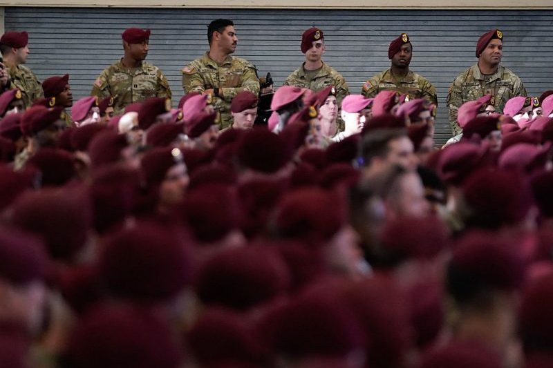 Pentagon is set to send soldiers from the 82nd Airborne Division to the Middle East