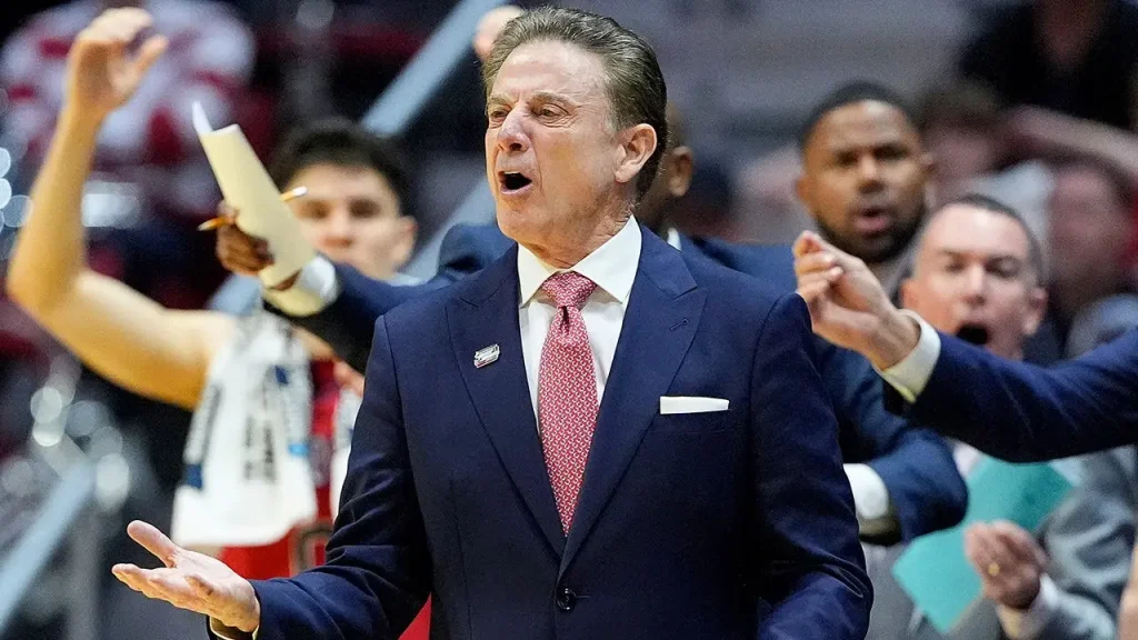 Pitino critiques NCAA press conference setup after St. John's Sweet 16 departure