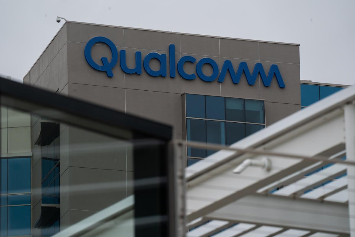 Qualcomm Repurchasing $20 Billion in Shares and Raising Dividend