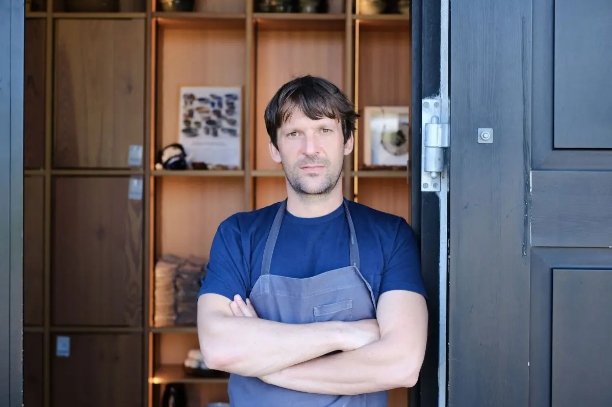 René Redzepi, renowned New Nordic chef, quickly gained fame before stepping down.