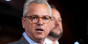 Republican supports congressional airline benefits as a way to save money for Americans