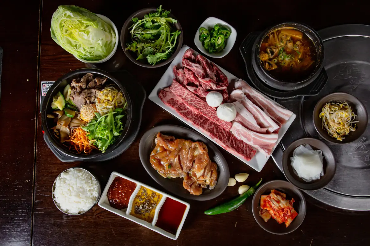 Researchers find a food that aids in eliminating microplastics from your body.