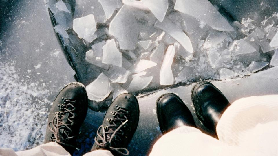 Resolv stablecoin falls 70% following $80 million hack as attacker creates USR.