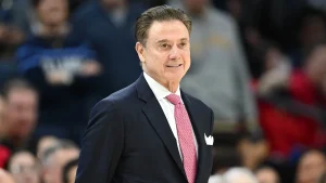 Rick Pitino teams up with 'Thank You, NYPD' before Red Storm's NCAA tournament journey