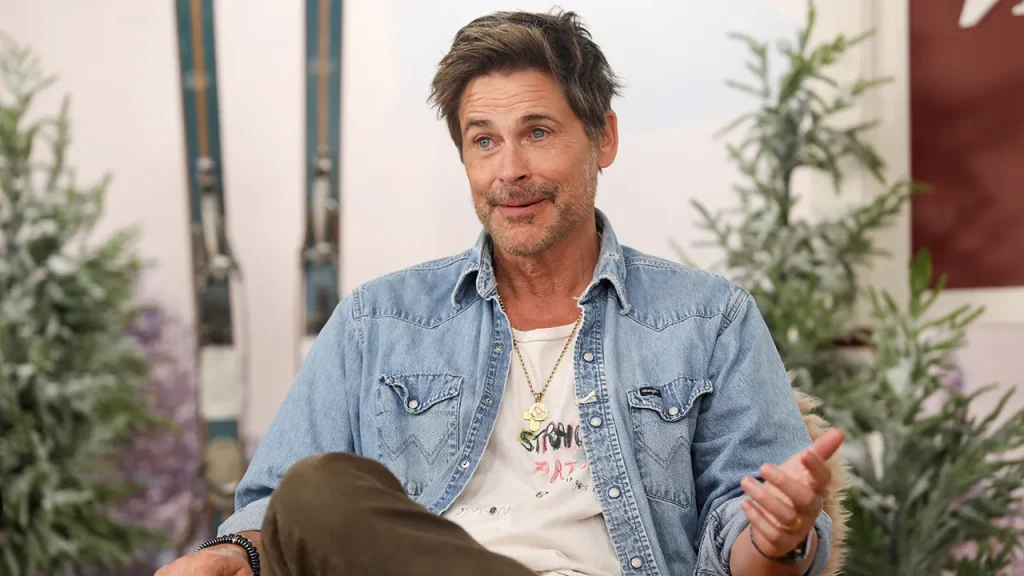 Rob Lowe criticizes the latest group of actors in Hollywood.