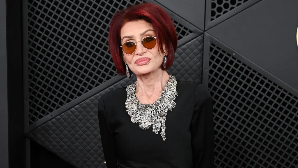 Sharon Osbourne believes musicians should avoid political speeches during award ceremonies.
