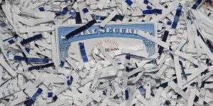 Social Security bankruptcy: How a 'six figure limit' on benefits for the very rich could extend the program's life by 7 vital years