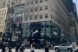 Status of 12-story building on valuable NYC property uncertain due to legal issues