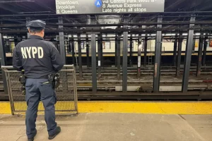 Subway rider pushed onto tracks while attempting to intervene in altercation at Manhattan station