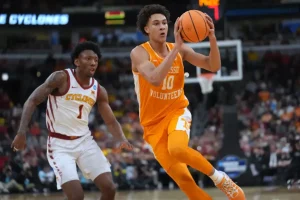 Tennessee defeats Iowa State to make it to the Elite Eight for the third consecutive year