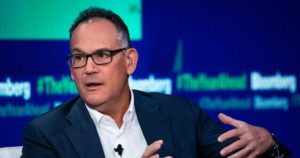 The Final Mogul Who Focused on His Own Affairs