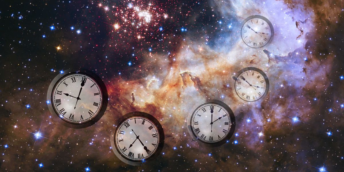 The forefront of simulation technology: Multiverse 'time travel'