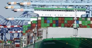 U.S. Current Account Deficit Decreased Significantly in the Fourth Quarter