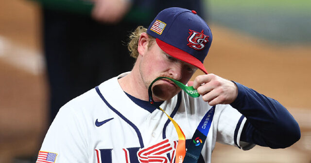 USA Team Gives Up Silver Medals Following Loss to Venezuela in WBC