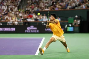 Ways to view Alcaraz and Sinner in the men's semifinals