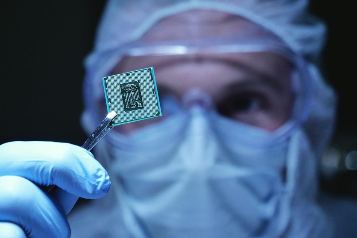 3 Little-Known Chip Stocks with Huge Potential