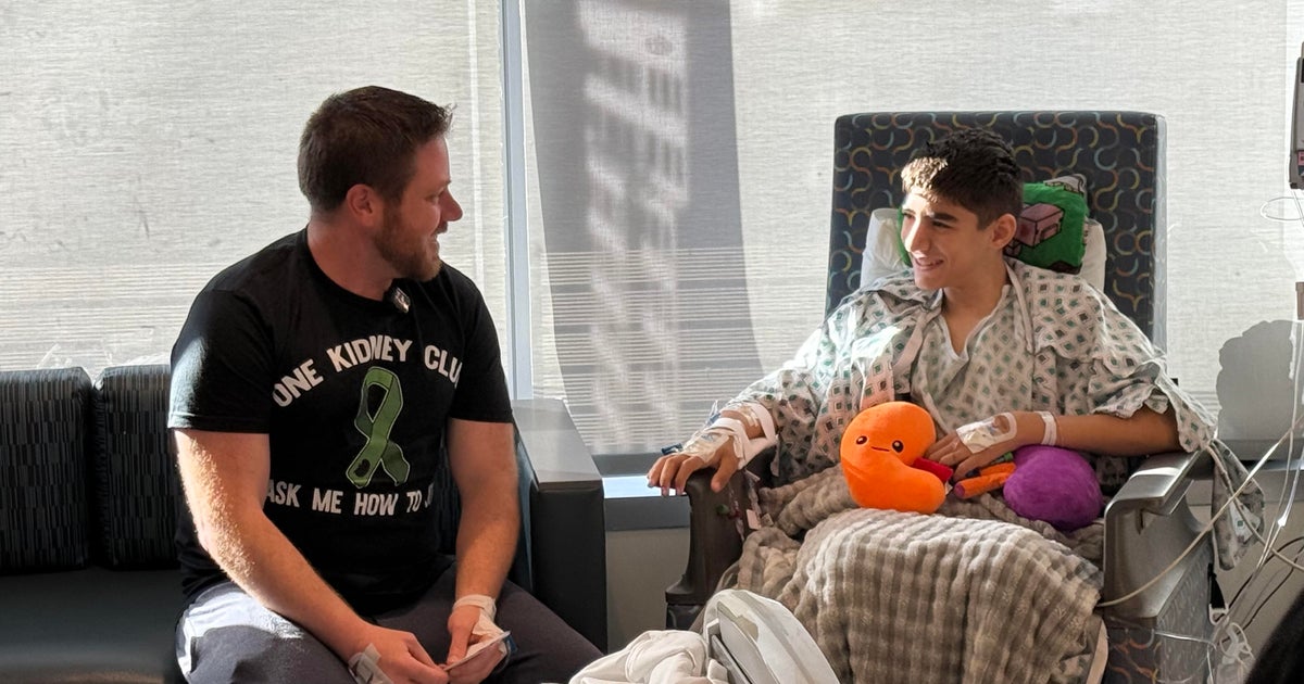 A 13-year-old faced kidney failure, and then an unexpected person offered help: "I believe everyone was in tears."