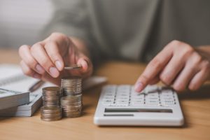 A 25-Year-Old Reveals How She Managed to Save $100K for Retirement Despite Her Family's History of Financial Struggles.