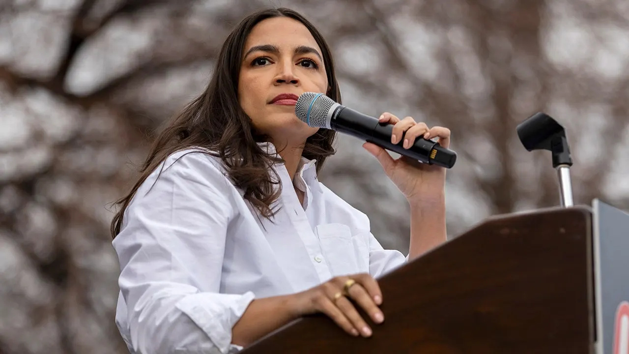 AOC urges for Trump's ousting even with Iran ceasefire news