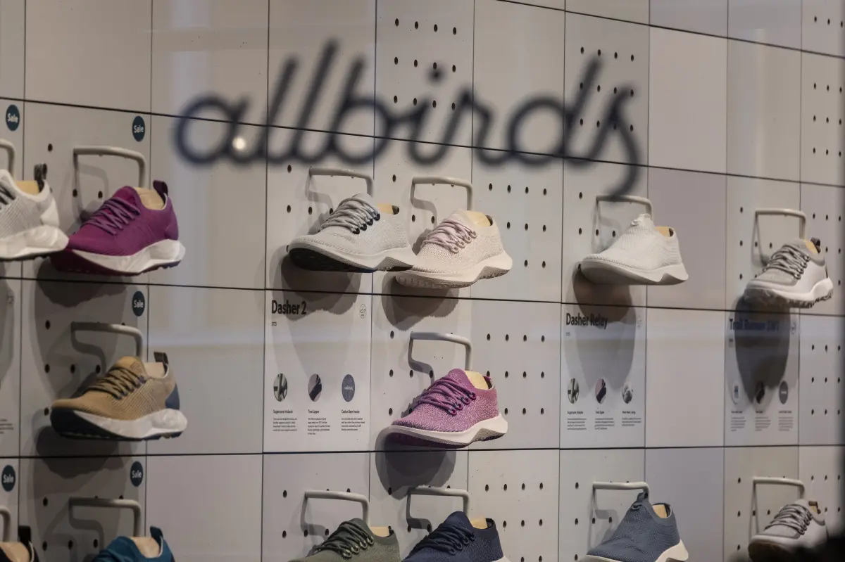 Allbirds stock rises over 600% as struggling shoe company shifts to AI