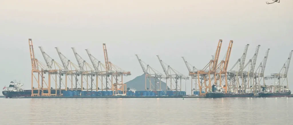 Alternative Solutions to the Current Situation in Hormuz are Necessary