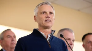 American Airlines chief opposes United Airlines merger citing competition concerns