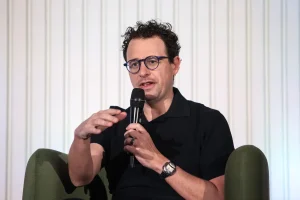 Anthropic surpasses OpenAI in market value with a remarkable $1 trillion valuation