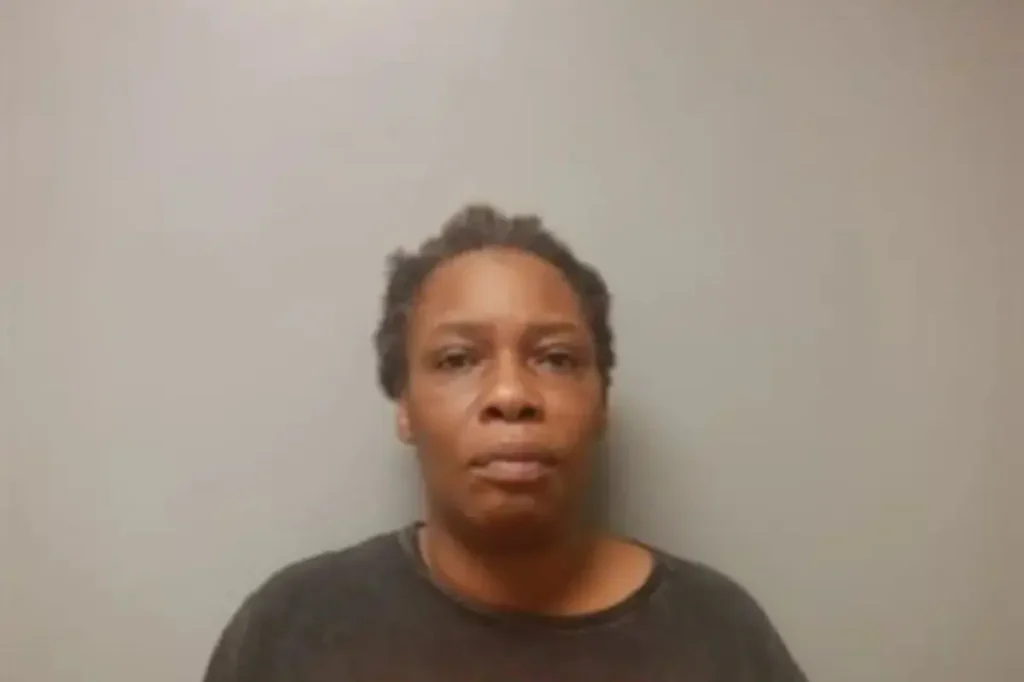 Arkansas woman Rene Coleman wrongfully received $20K from her employer and declined to give it back, according to police.