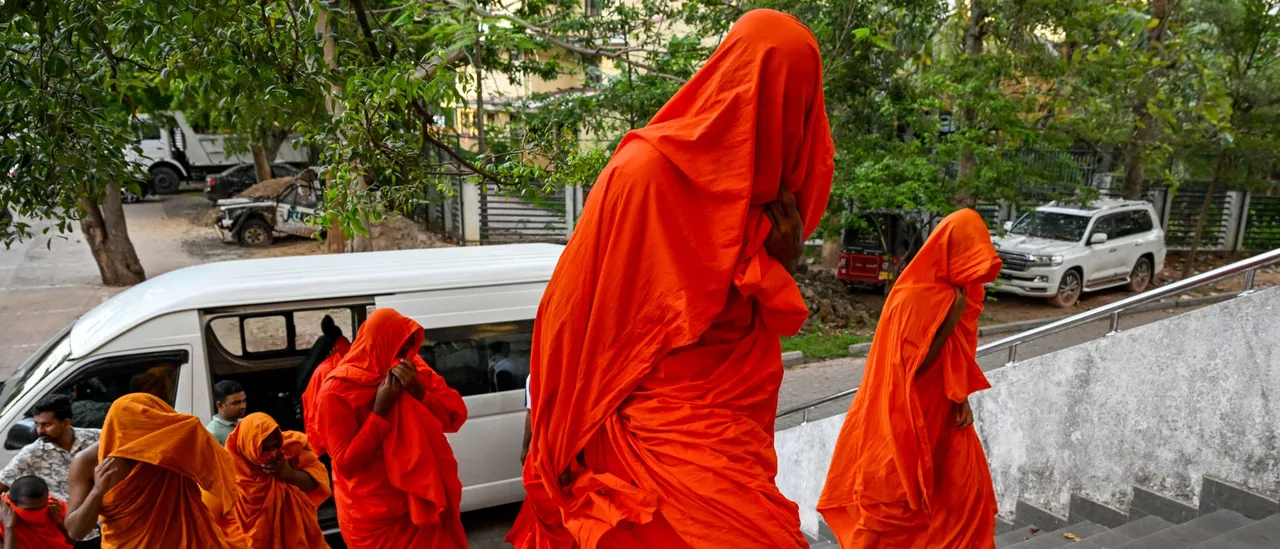 Authorities Reportedly Apprehend 22 Buddhist Monks in Major Drug Operation