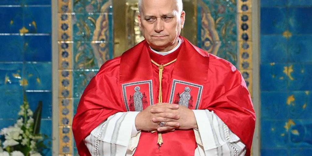 Authorities look into bomb threat at the home of Pope Leo's sibling in Illinois