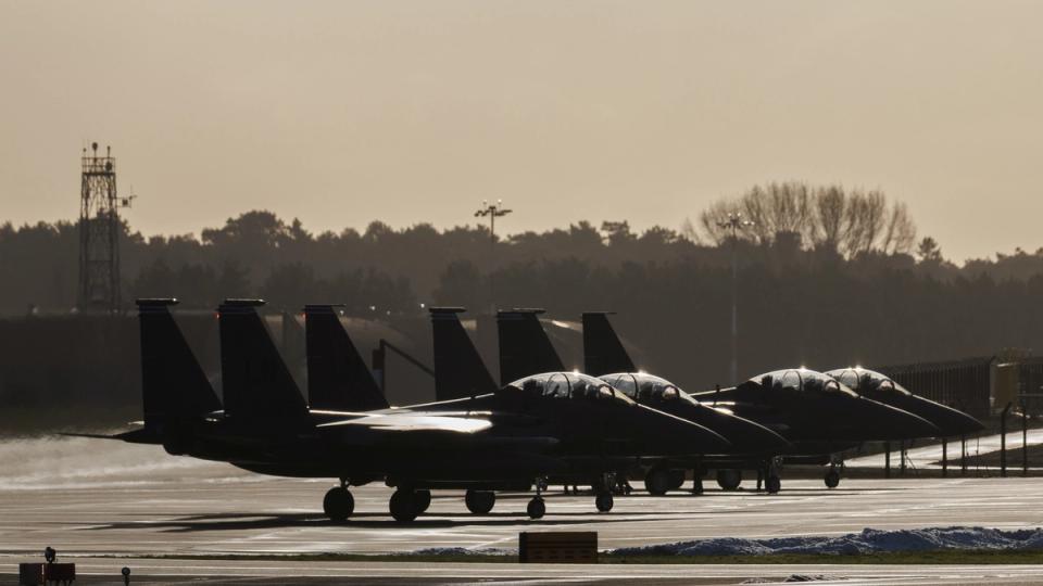 Bitcoin below $71,000, ETH, SOL, XRP fall as Iran ceasefire begins to unravel just two days after being established