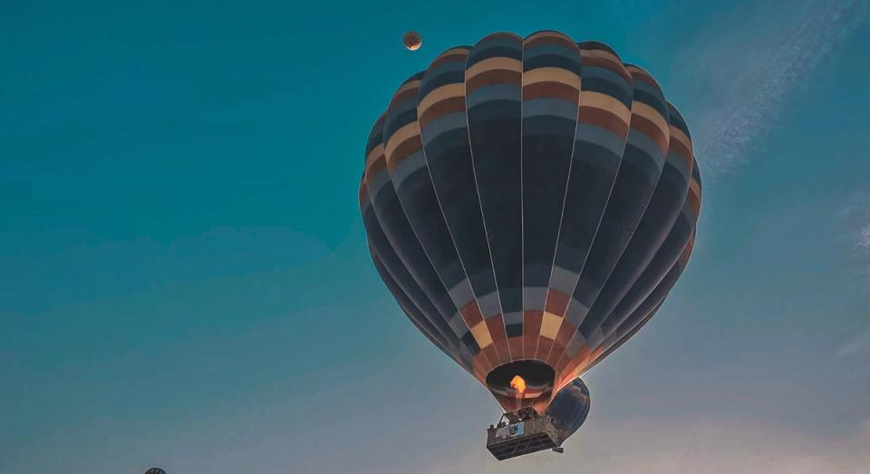 Bitcoin climbs to $77,000 before Fed decision as Trump readies for extended Hormuz block