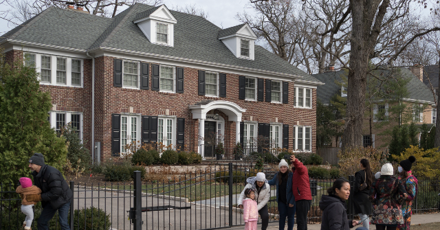 Body of Previous Owner of 'Home Alone' House Discovered Following Child Pornography Charges