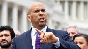Booker refers to Michigan Democrats as 'foot soldiers' for the 2028 campaign.